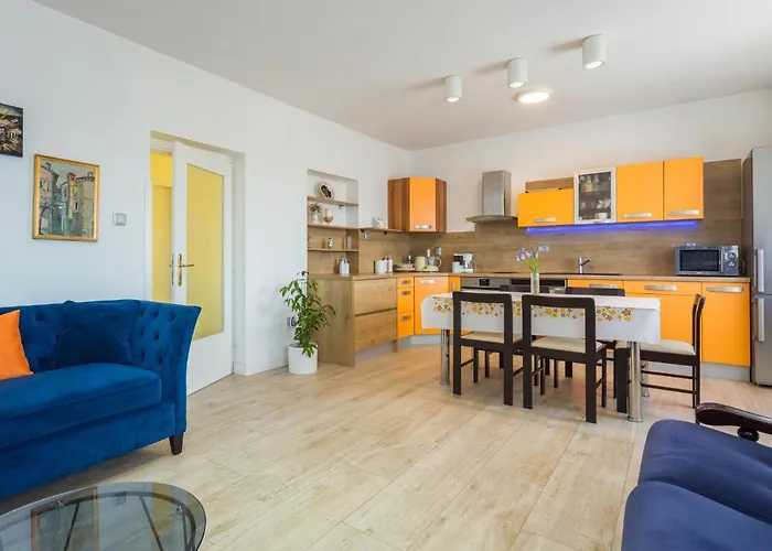 Maris-2 By Interhome *