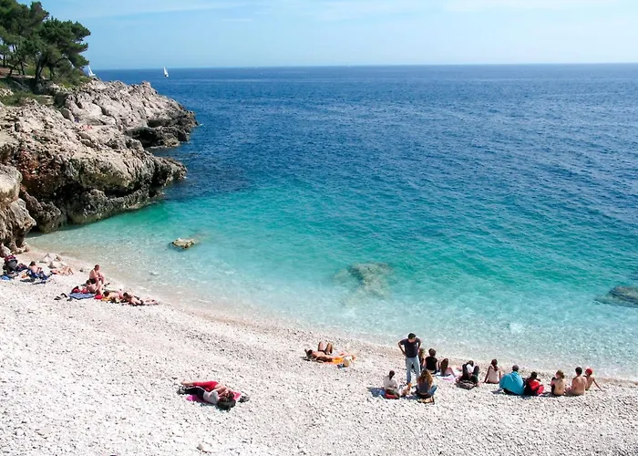 Maris-2 By Interhome Pula