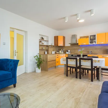Maris-2 By Interhome *